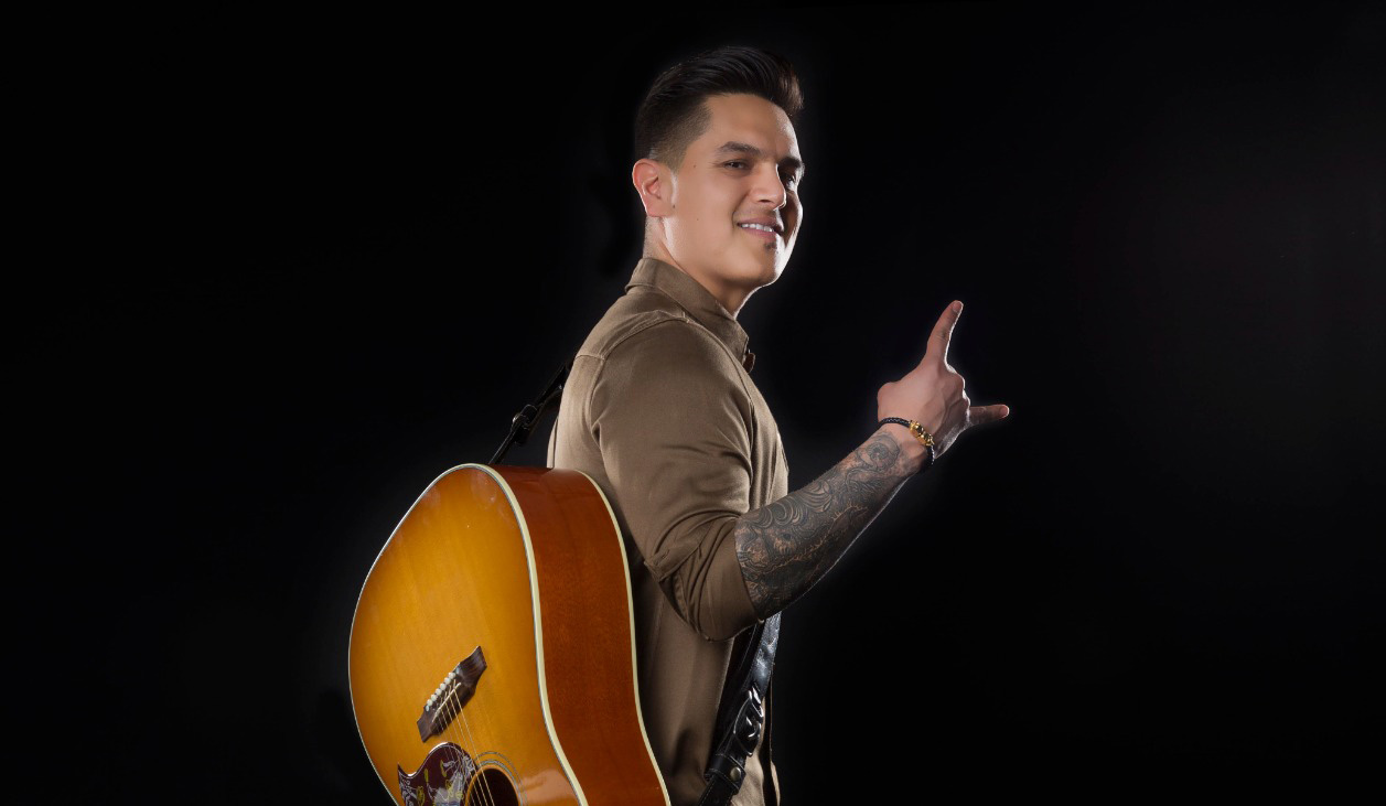 REGULO CARO PREPARA SU PRIMER INNOVADOR CONCIERTO VIRTUAL