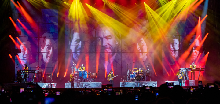 LOS BUKIS reúnen a miles de fans en el MetLife Stadium de Nueva Jersey