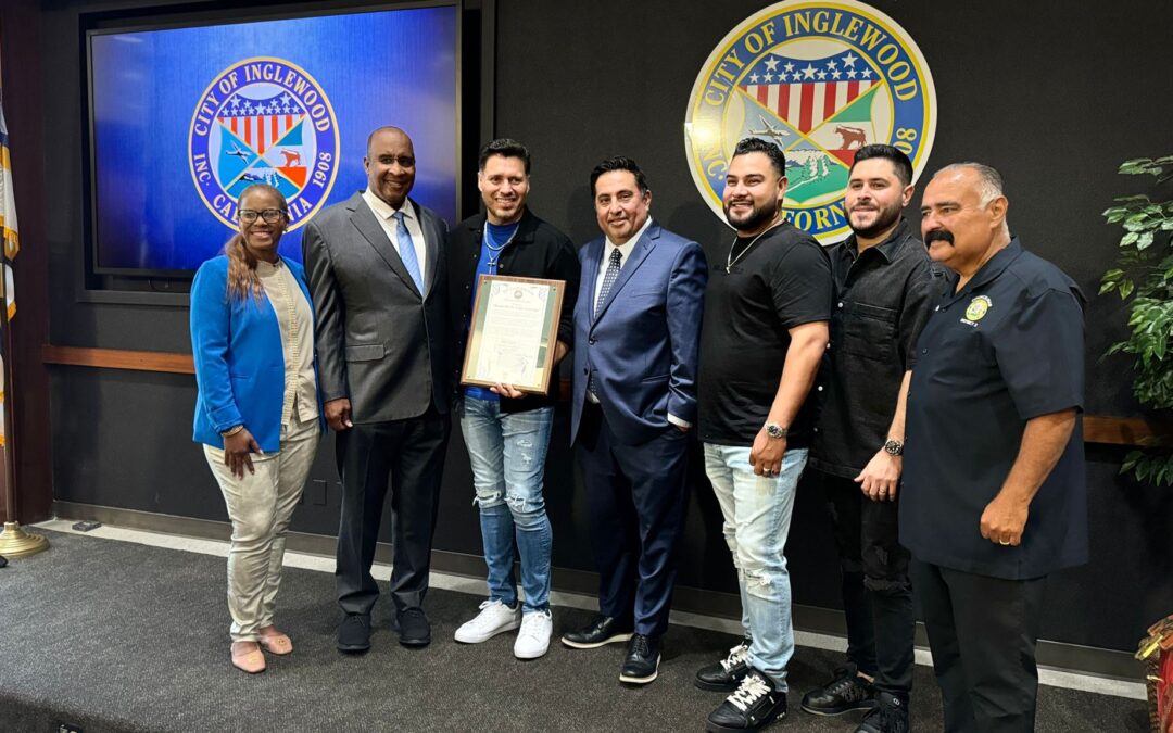 La BANDA MS recibió un RECONOCIMIENTO ESPECIAL otorgado por el City Council Chamber de Inglewood, California.